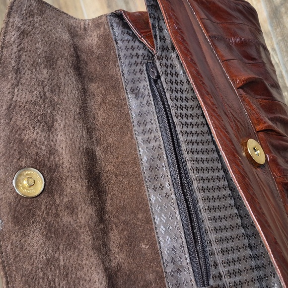 Eel Skin Leather Pleated Shoulder Bag Clutch, Korea - Picture 3 of 13